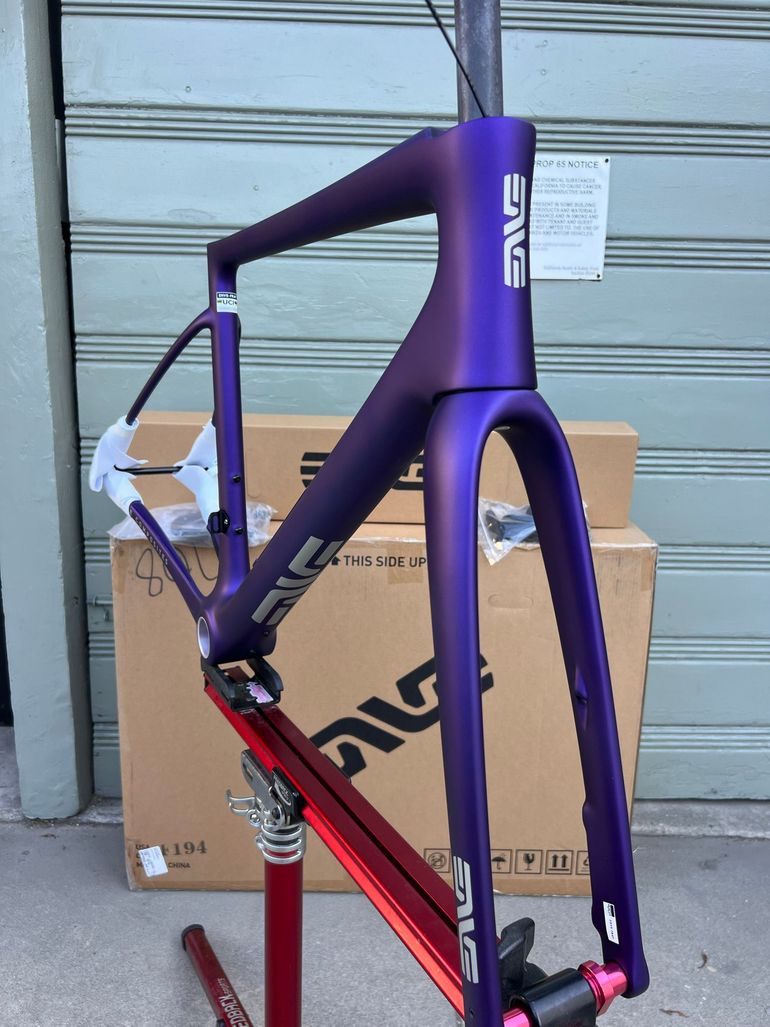 Used Enve Fray PRO RED 2026 Frameset 2026 Road & Gravel, Purple — image 5 of 11