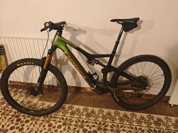Gebrauchtes Orbea RISE M10 2024 2024 Mountainbike, Grün, 29 — Bild 1 von 8