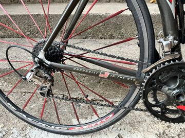 Used Trek Madone 5.9 2005 2005 Road & Gravel, Red — image 3 of 7