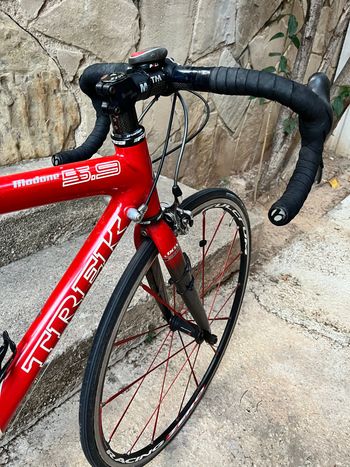 Used Trek Madone 5.9 2005 2005 Road & Gravel, Red — image 7 of 7