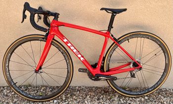 Used Trek Project One 2017 Road & Gravel, Red — image 5 of 6