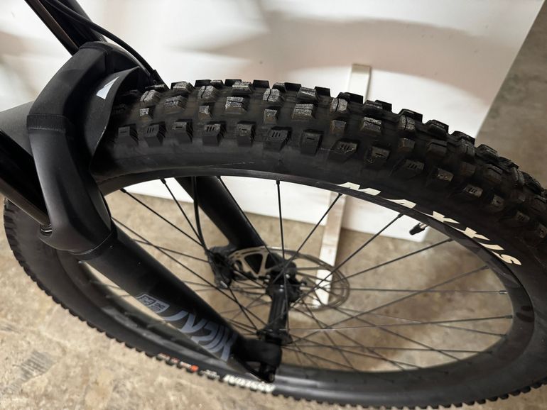 Tweedehands Canyon Strive CF 7 2021 2021 Mountainbike — afbeelding 8 van 8