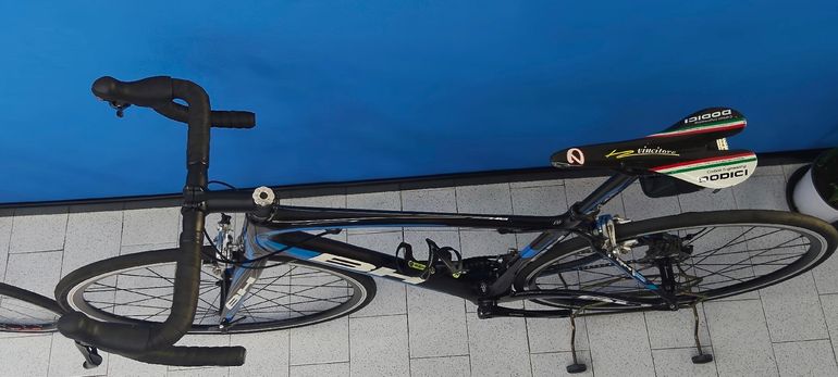 Used BH Custom Shimano 105 2012 Road & Gravel, Black — image 4 of 4