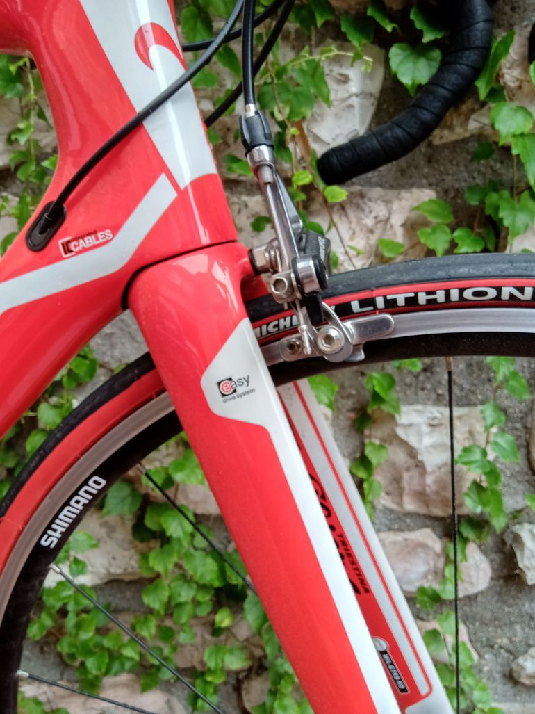 Gebrauchtes Wilier SRAM Force 2x10 2017 Road & Gravel, Rot — Bild 3 von 3