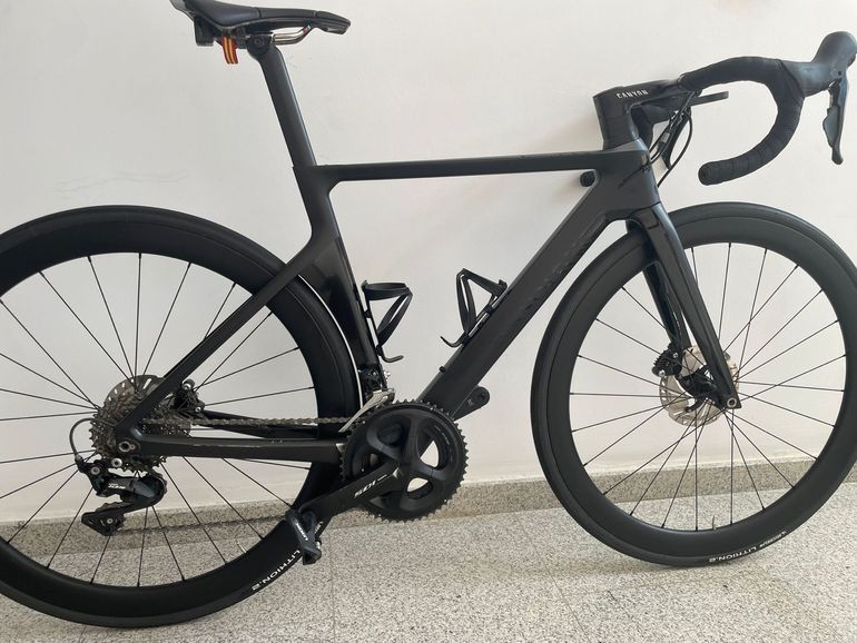 Gebrauchtes Canyon Aeroad Shimano 105 2020 Road & Gravel, Schwarz — Bild 2 von 9