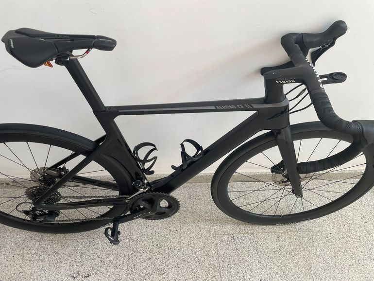Gebrauchtes Canyon Aeroad Shimano 105 2020 Road & Gravel, Schwarz — Bild 6 von 9