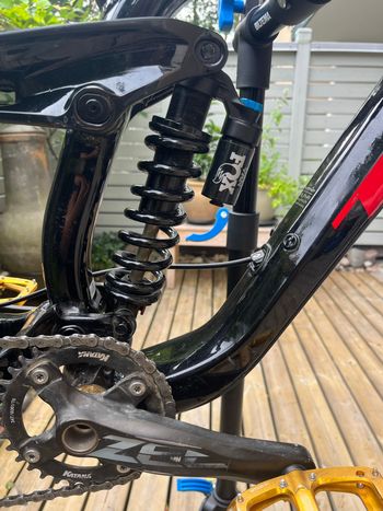 Used Trek Session 8 27.5 2018 2018 Mountainbike, Black, 27.5 — image 3 of 7