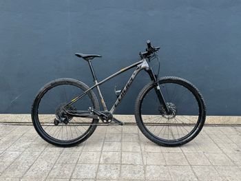 Used Coluer Poison Shimano SLX 2021 2021 MTB