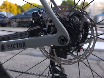 Factor O2 - SRAM Red 2025 2025 Road & Gravel d'occasion — image 14 sur 14