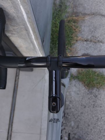 Factor O2 - SRAM Red 2025 2025 Road & Gravel d'occasion — image 12 sur 14