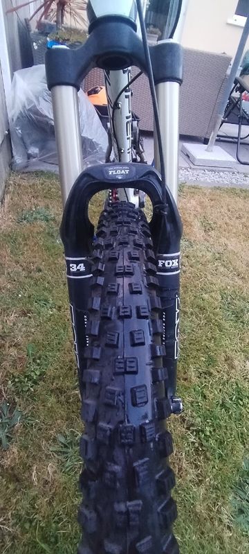 Used Lapierre Spicy Shimano Deore XT 2012 Mountainbike, White — image 10 of 11