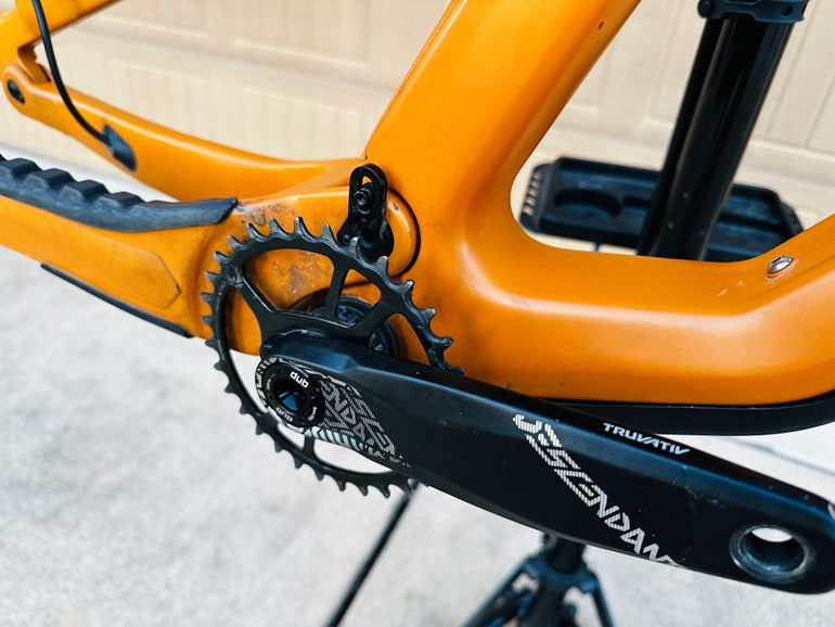 Used Canyon Torque Frameset 2024 Mountainbike, Orange — image 5 of 12