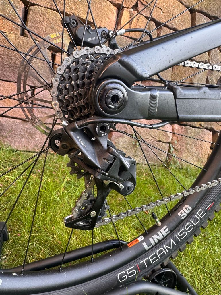 Gebrauchtes Trek Session 8 29 GX 2025 2025 Mountainbike, Schwarz, 29 — Bild 3 von 16
