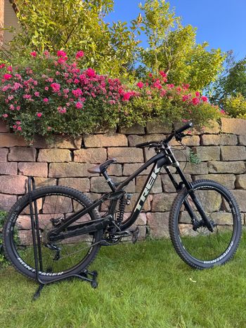 Gebrauchtes Trek Session 8 29 GX 2025 2025 Mountainbike, Schwarz, 29 — Bild 2 von 16
