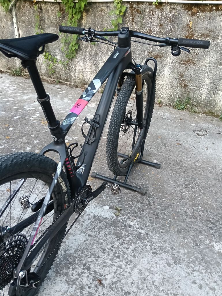 Scott Scale RC World Cup 2025 Frameset 2025 Mountainbike usato, Nero — immagine 4 di 9