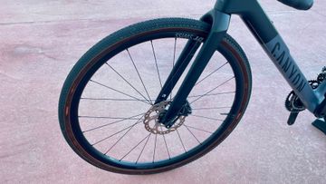 Brugt Canyon Grail CF SL 7 2024 2024 Road & Gravel — billede 4 af 7