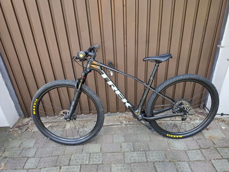 Brugt Trek Procaliber 9.6 Gen 3 2025 2025 Mountainbike — billede 2 af 5