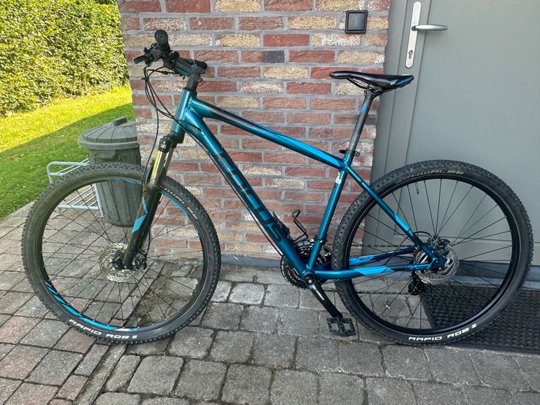 Focus Whistler Other Shimano 2018 Mountainbike d'occasion — image 2 sur 8