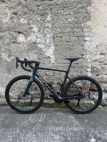 Tweedehands Scott Addict RC Shimano 105 Di2 2024 Road & Gravel — afbeelding 7 van 7