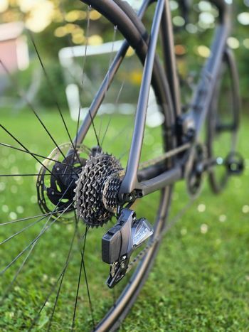 Gebrauchtes Scott Addict SE disc 2021 2021 Road & Gravel, Hellgrau — Bild 2 von 5