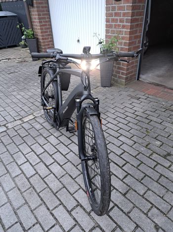 Specialized Turbo Vado Other 2017 Mountainbike usato, Grigio chiaro — immagine 2 di 8