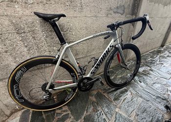 S Works Custom SRAM Red 2016 Road & Gravel d'occasion — image 2 sur 10