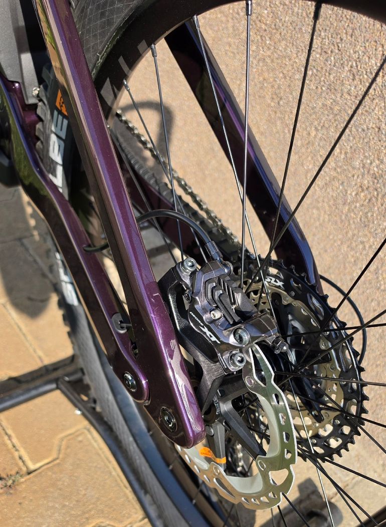 Used Lapierre Overvolt Shimano Deore XT 2025 Mountainbike, Purple — image 5 of 8
