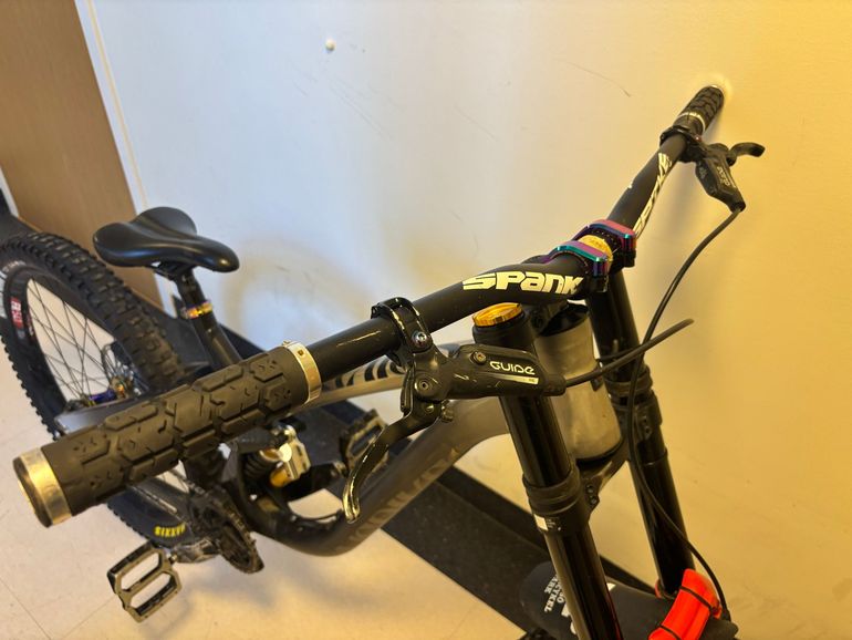 Used NS Fuzz 27.5 2022 2022 Mountainbike, Light Gray, 27.5 — image 2 of 7