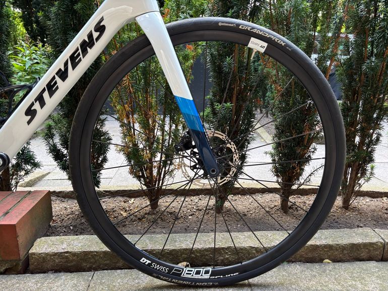 Gebrauchtes Stevens Izoard Pro Disc 2023 2023 Road & Gravel, Weiß — Bild 9 von 13