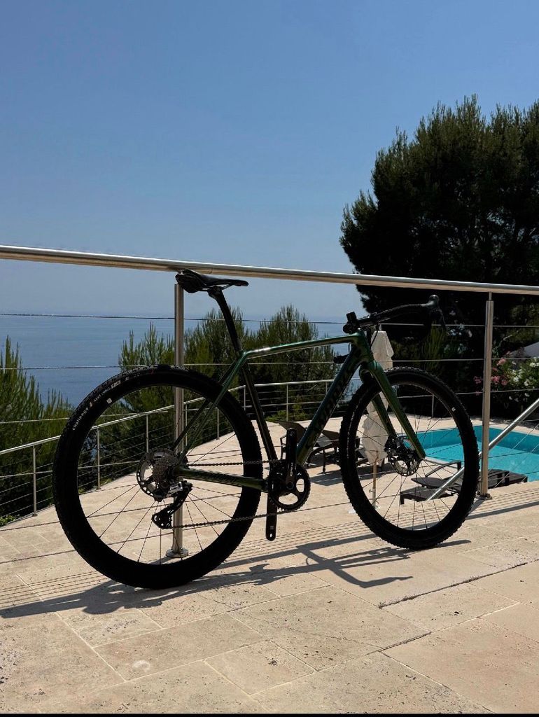 Used Specialized Crux Shimano GRX Di2 2021 Road & Gravel, Green — image 2 of 5