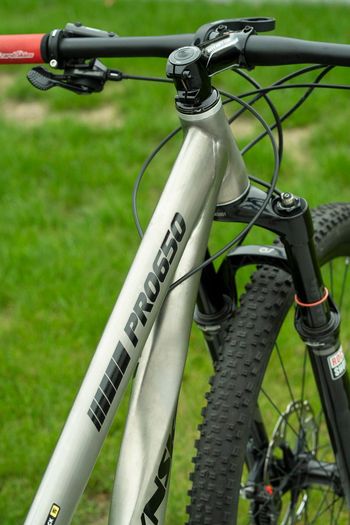 Used Lynskey Pro650 2019 Mountainbike, Light Gray — image 9 of 15