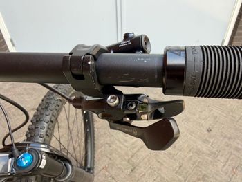 Used Scott Spark 920 2022 2022 Mountainbike, White, 29 — image 7 of 10