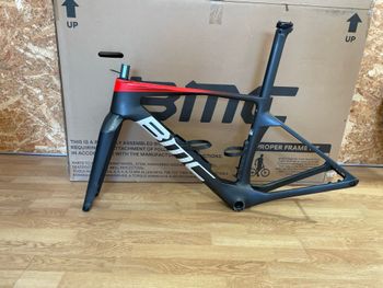 Použité BMC Teammachine R 01 ONE 2026 Frameset 2026 Road & Gravel