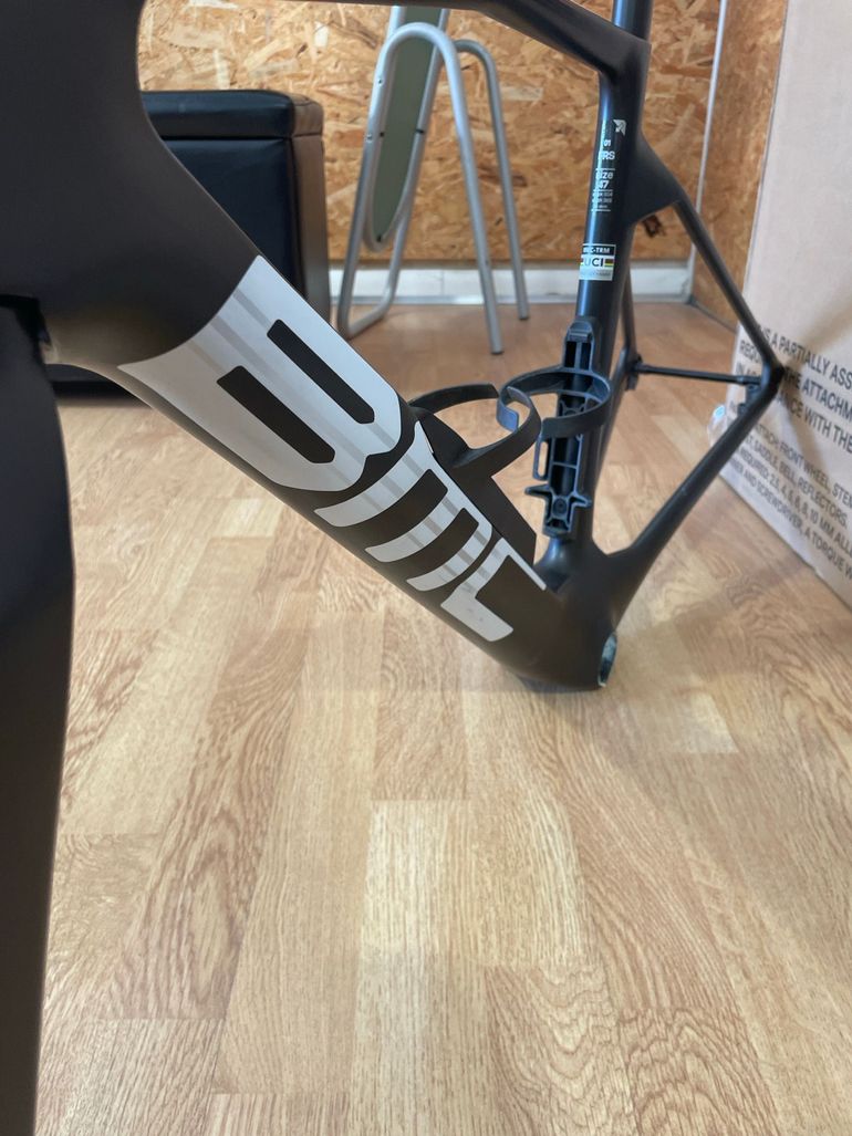 Brugt BMC Teammachine R 01 ONE 2026 Frameset 2026 Road & Gravel — billede 6 af 6