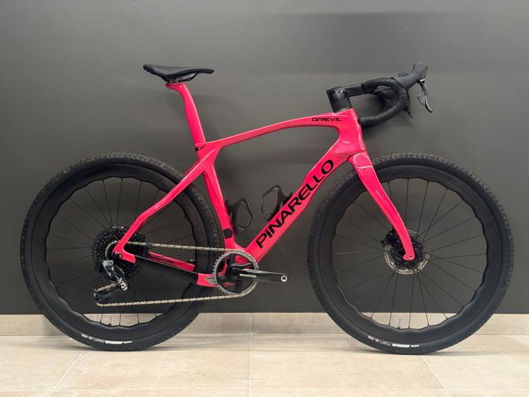 Brugt Pinarello Grevil F 2025 Road & Gravel — billede 1 af 6