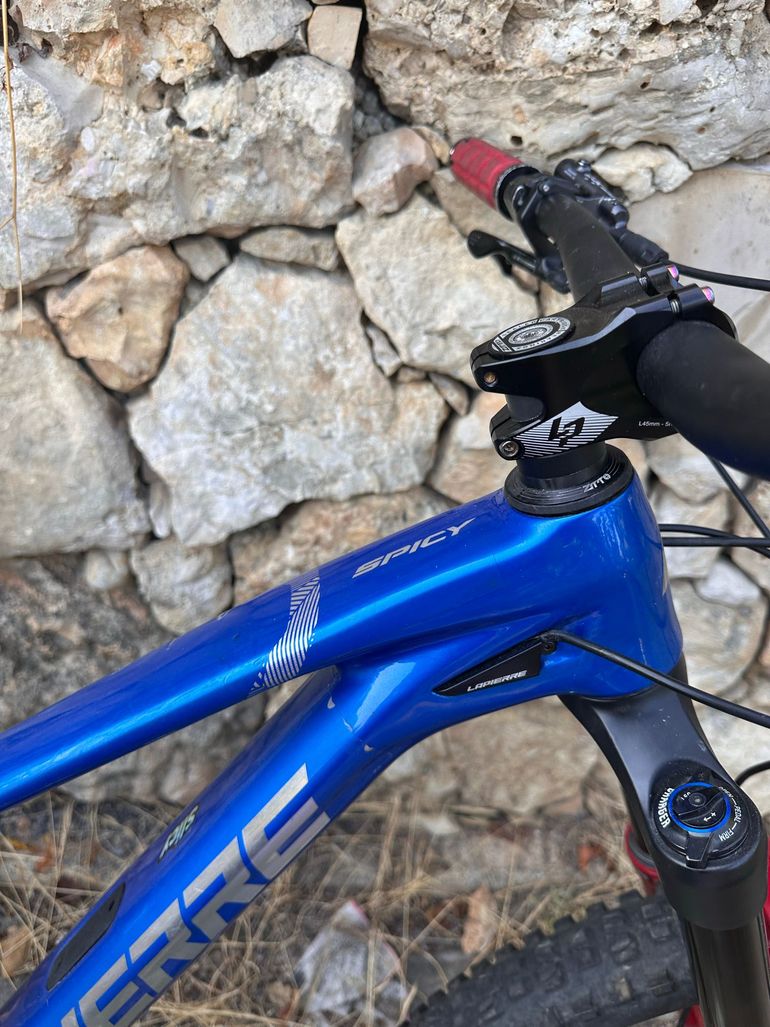 Brugt Lapierre Spicy CF Team 2023 2023 Mountainbike — billede 9 af 9