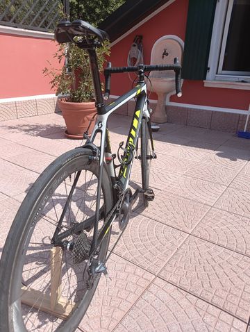 Used Scott Addict 10 2017 2017 Road & Gravel, Light Gray — image 3 of 4