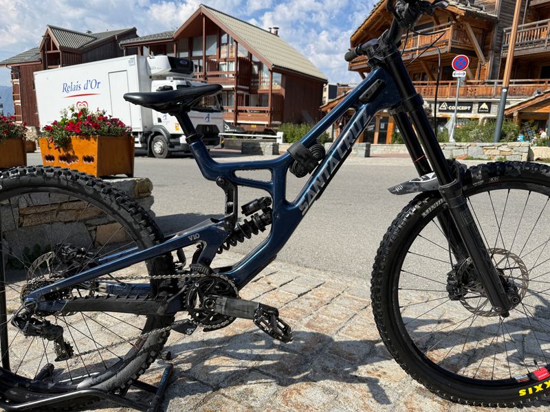 Used Santa Cruz Vélo SANTA CRUZ V10 8 CC MX 2027 2026 MTB