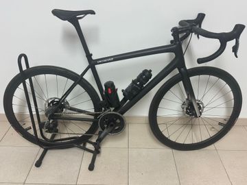 Used Specialized Aethos Pro - SRAM RED AXS 2022 - ROVAL C38 2022 Road & Gravel