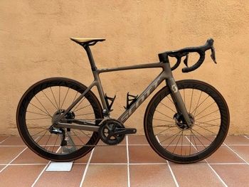 Brugt Scott Addict RC 10 2020 2020 Road & Gravel — billede 2 af 13