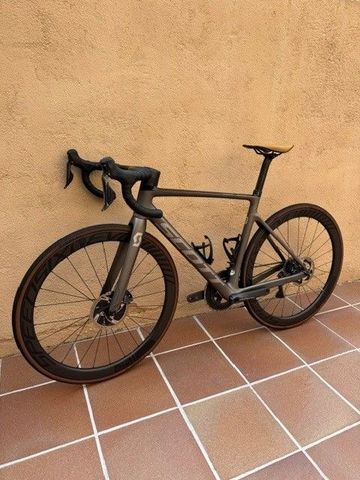 Gebrauchtes Scott Addict RC Shimano Ultegra Di2 2020 Road & Gravel, Hellgrau — Bild 3 von 13