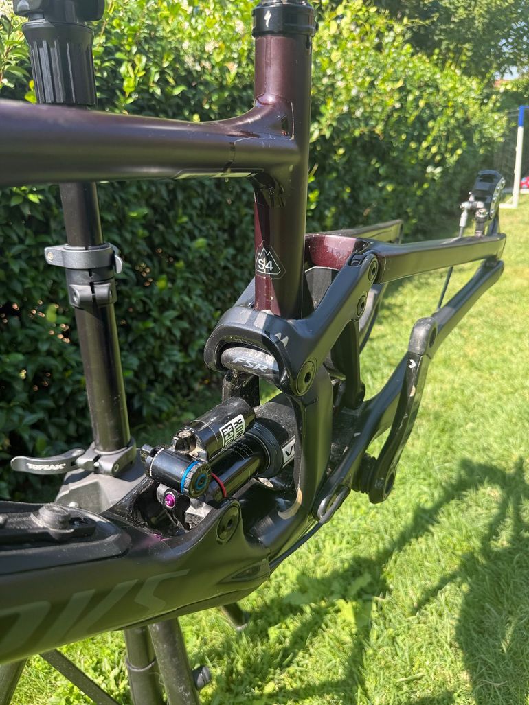 Specialized Enduro Frameset 2025 Mountainbike d'occasion — image 2 sur 6