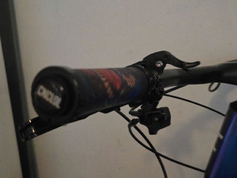Brugt Lee cougan crossfire 428 Custom SRAM Red eTap AXS 2025 Mountainbike — billede 17 af 17