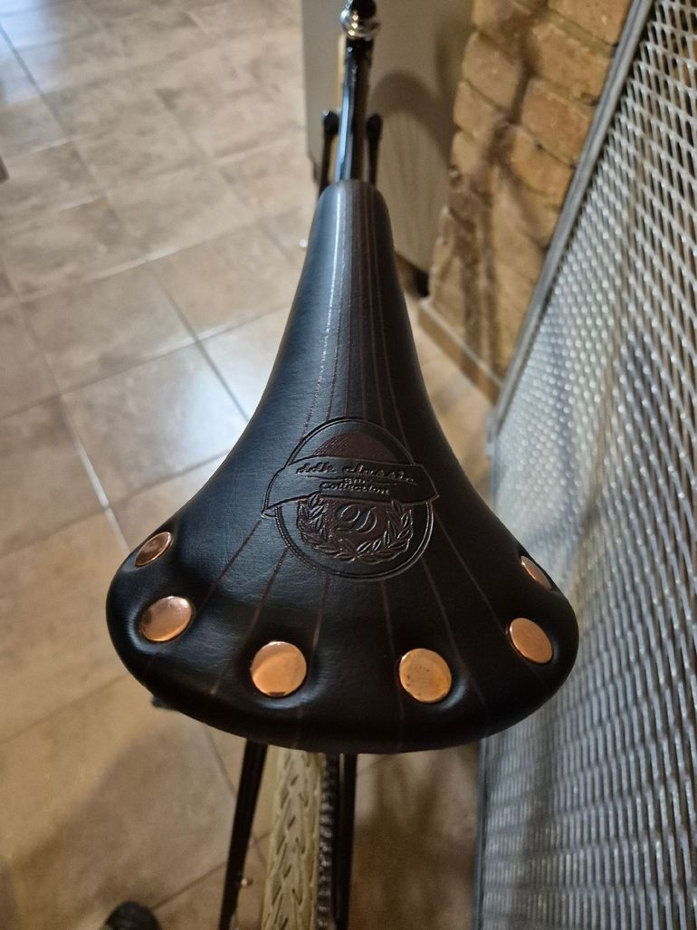 Used Fav F1 2019 Road & Gravel, Black — image 8 of 10