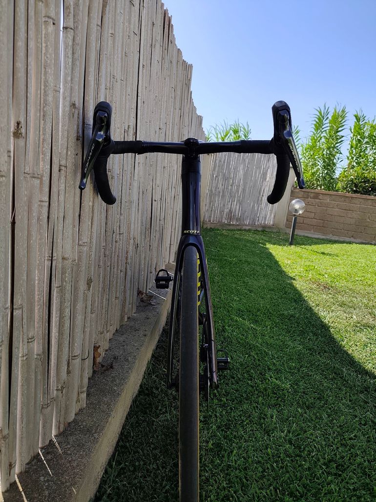 Used Scott Addict Shimano Dura Ace 2021 Road & Gravel, Black — image 6 of 7