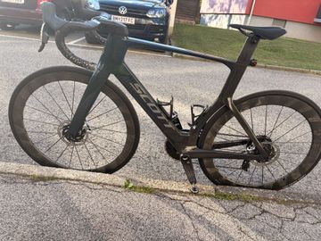 Tweedehands Scott Foil Rc Pro 2023 Road & Gravel — afbeelding 2 van 20
