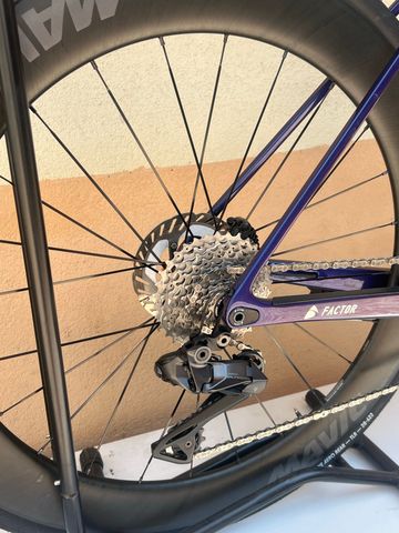 Brugt Factor Ostro Shimano Ultegra Di2 2024 Road & Gravel — billede 2 af 13