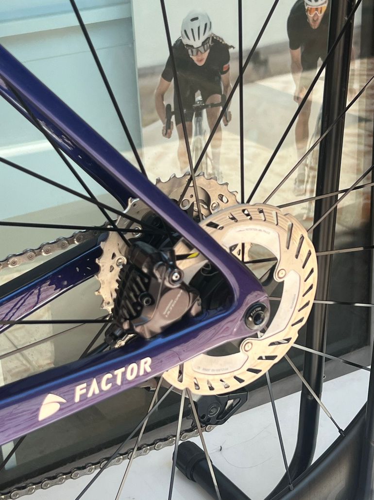 Brugt Factor Ostro Shimano Ultegra Di2 2024 Road & Gravel — billede 13 af 13