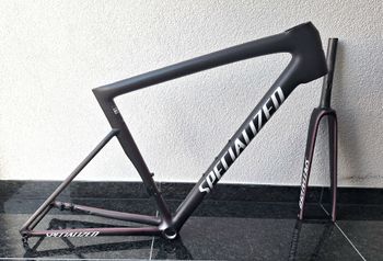 Tweedehands Specialized Tarmac SL8 Pro - SRAM Force AXS 2026 Frameset 2026 Road & Gravel