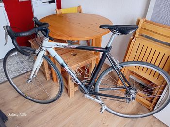 Used Scott AFD Shimano Ultegra 2010 Road & Gravel, Black — image 2 of 5